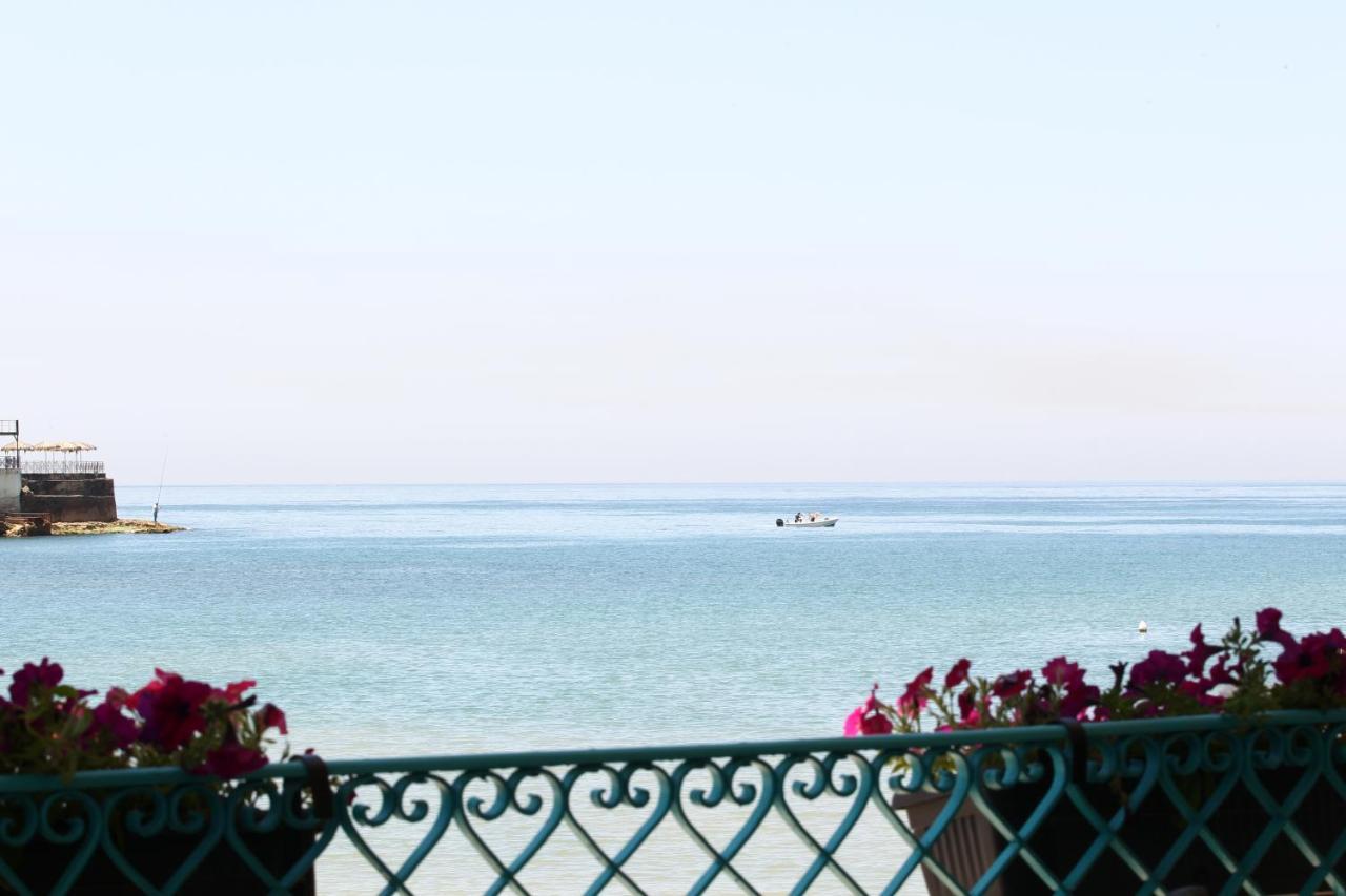 Beit El Bahr Hotel Ţabarjā Екстериор снимка